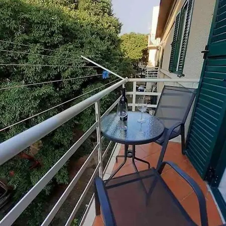 Appartement Modern For 2 In The Center Of The Town *